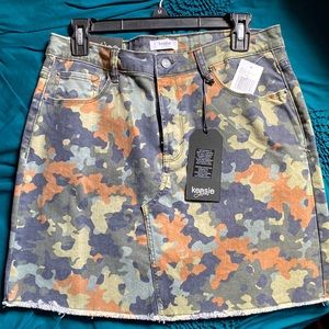 Kensie Camo Skirt